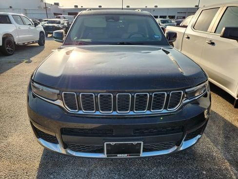 Used 2021 Jeep Grand Cherokee L Limited RWD image 2
