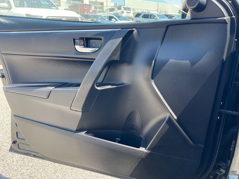 Used 2016 Toyota Corolla S FWD image 8