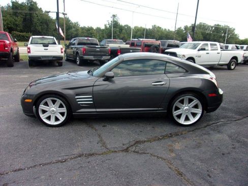 Used 2004 Chrysler Crossfire Coupe RWD image 2