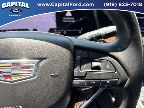 Used 2023 Cadillac Escalade Premium Luxury AWD/4WD image 24