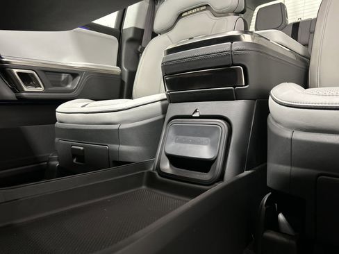 Used 2023 Rivian R1T Adventure image 31