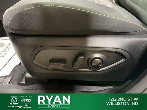 New 2026 Jeep Cherokee Laredo AWD/4WD image 36