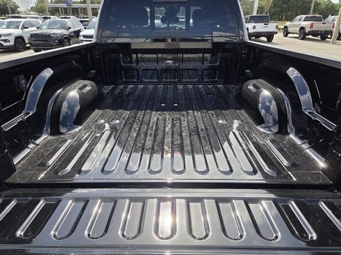 Used 2026 RAM 2500 Tradesman AWD/4WD image 16