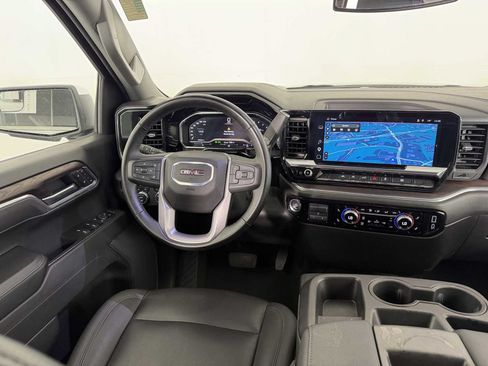 Used 2025 GMC Sierra 1500 SLT AWD/4WD image 20
