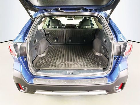 Used 2022 Subaru Outback Limited w/ Popular Package #2 AWD/4WD image 28