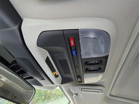 New 2025 Subaru Crosstrek 2.5i Premium image 28