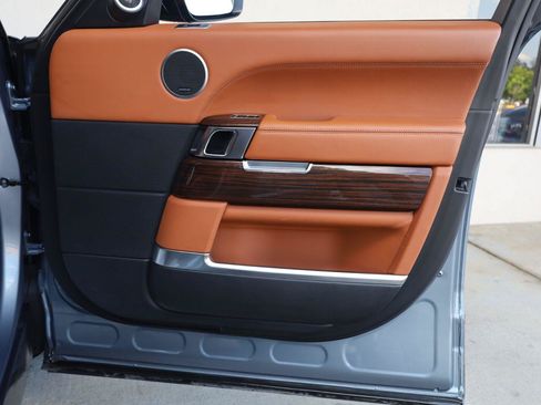 Used 2014 Land Rover Range Rover Autobiography AWD/4WD image 28