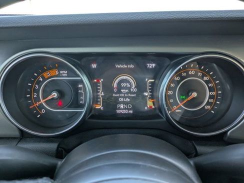 Used 2021 Jeep Gladiator Sport image 24