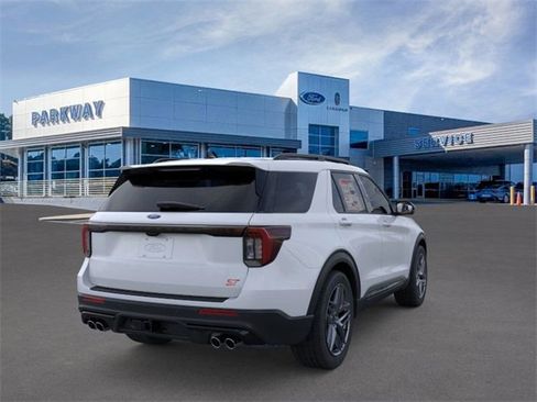 New 2026 Ford Explorer ST w/ Sun And Sound Package image 8