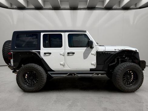 Used 2020 Jeep Wrangler Unlimited Sport AWD/4WD image 7