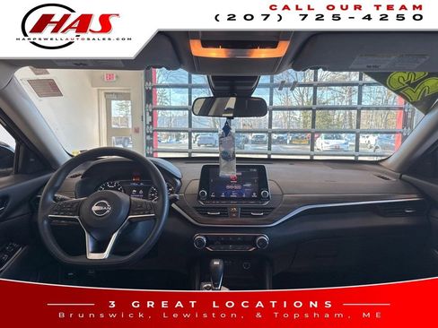 Used 2023 Nissan Altima 2.5 SV image 12
