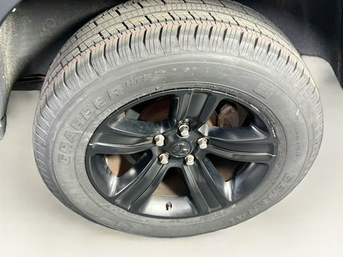 Used 2021 RAM 1500 Warlock w/ Electronics Group AWD/4WD image 28