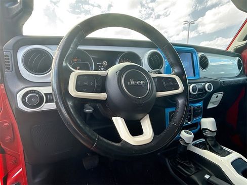 Used 2021 Jeep Wrangler Unlimited Islander image 12