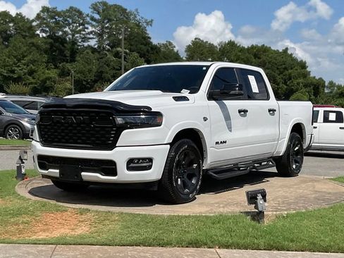 Used 2026 RAM 1500 Big Horn AWD/4WD image 3