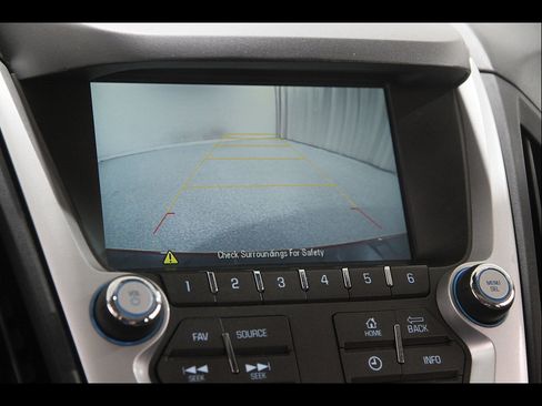 Used 2015 Chevrolet Equinox LT w/ Driver Convenience Package FWD image 12