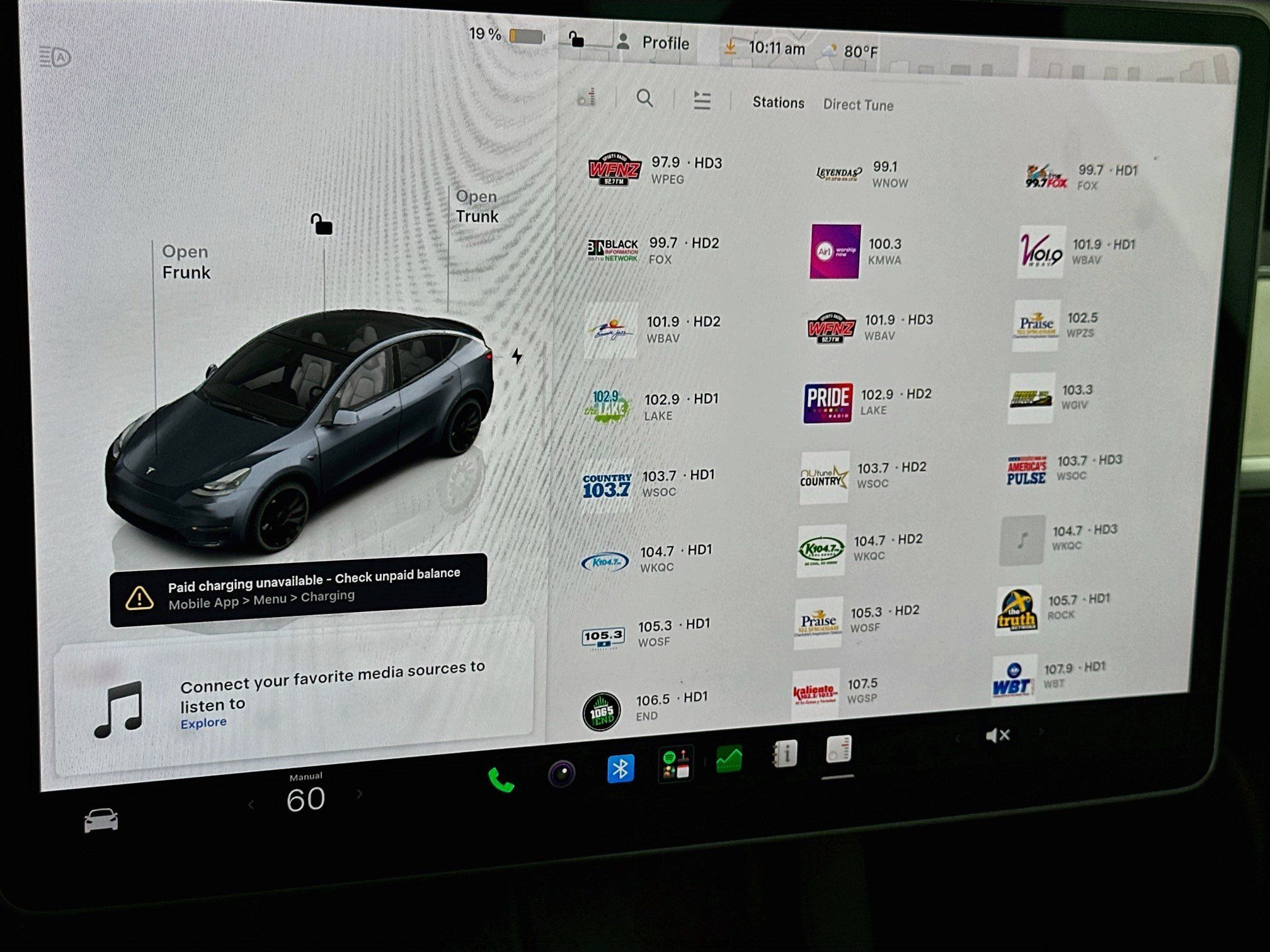 Used 2023 Tesla Model Y Performance AWD/4WD image 19