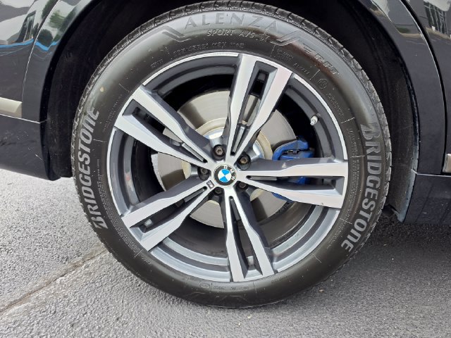 Used 2021 BMW X7 M50i AWD/4WD image 7