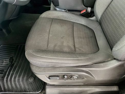 Used 2022 Chevrolet Silverado 1500 LT AWD/4WD image 19