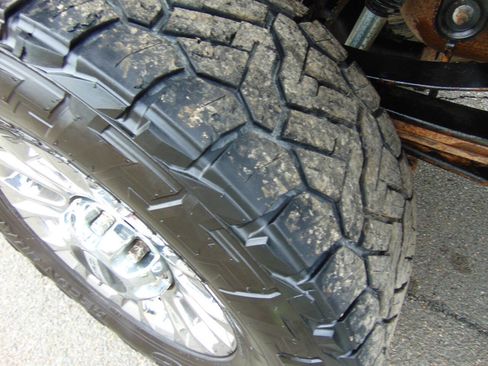 Used 2017 Ford F250 XLT w/ XLT Premium Package image 45