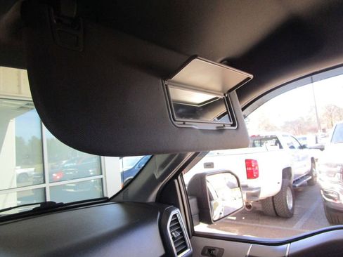 Used 2015 Ford F150 XLT w/ Equipment Group 302A Luxury image 40