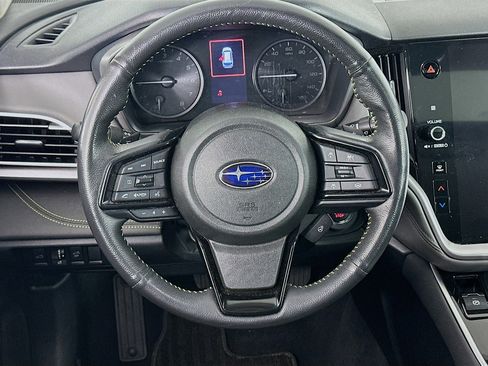Used 2025 Subaru Outback Onyx Edition AWD/4WD image 18