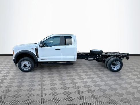 New 2026 Ford F550 4x4 Supercab Super Duty image 3