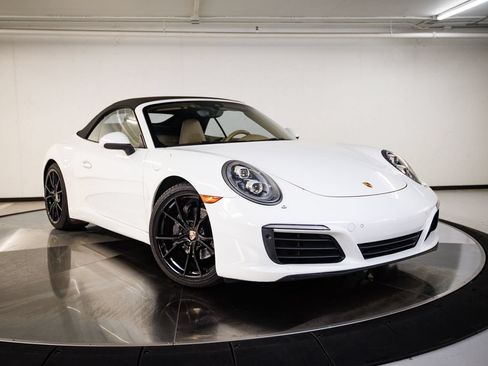 Certified 2017 Porsche 911 Carrera RWD image 9
