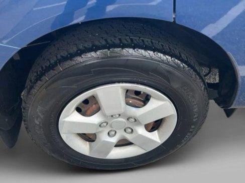 Used 2011 Nissan Rogue S AWD/4WD image 3