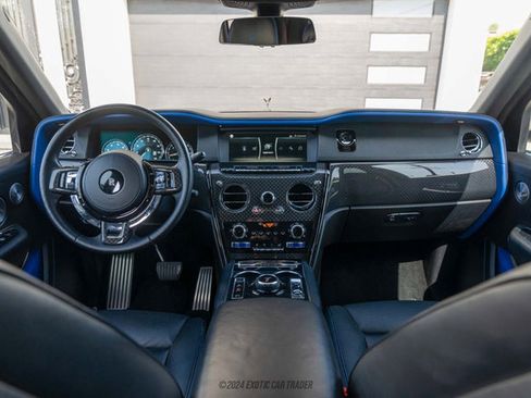 Used 2020 Rolls-Royce Cullinan Black Badge AWD/4WD image 70