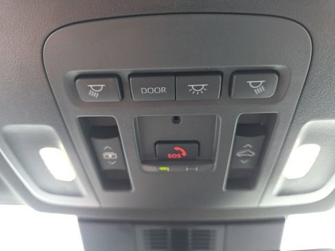 Used 2025 Toyota Camry XSE image 25