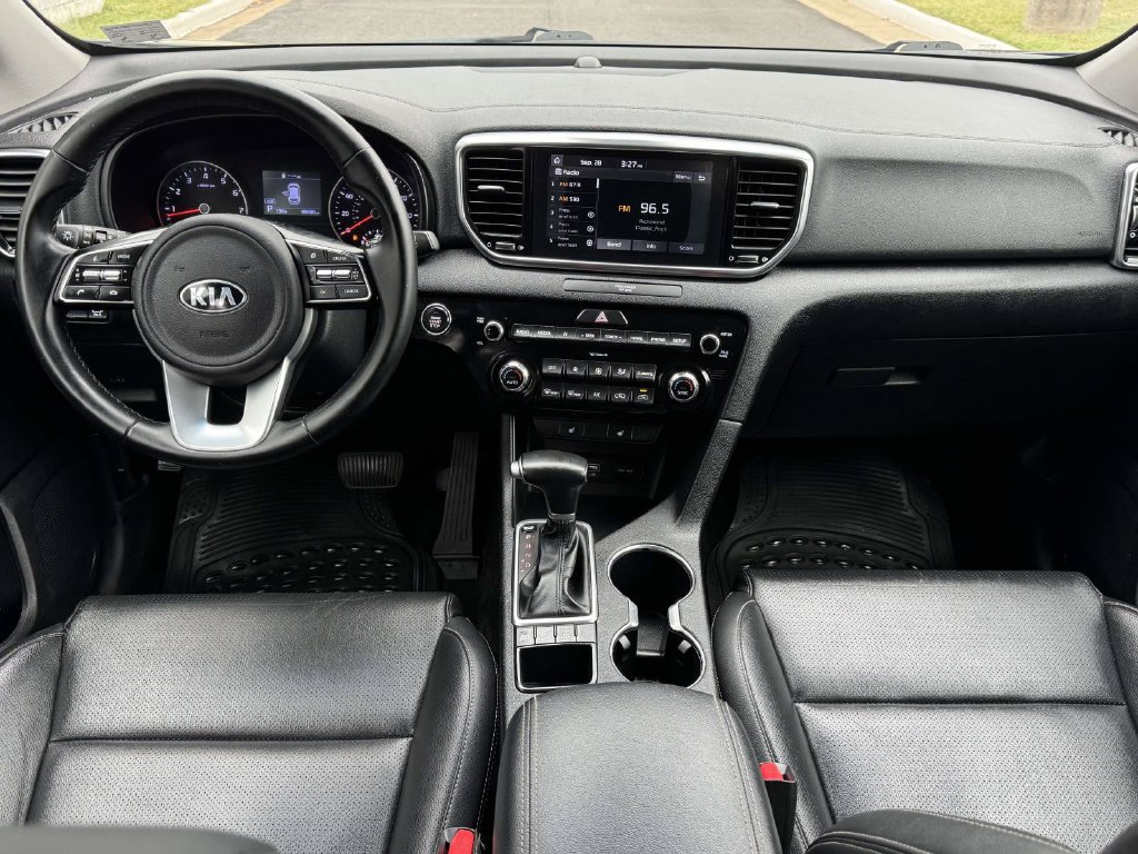 Used 2020 Kia Sportage EX AWD/4WD image 2