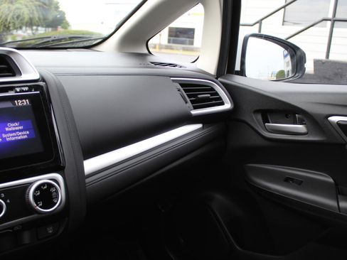 Used 2016 Honda Fit EX image 31