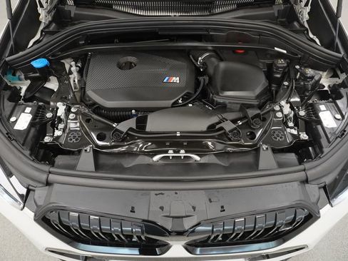 Used 2024 BMW X1 M35i w/ Shadowloine Package AWD/4WD image 39