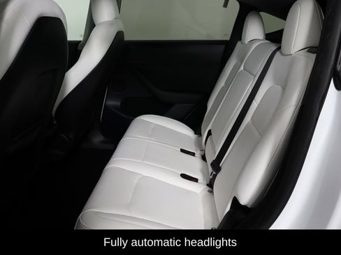 Used 2024 Tesla Model Y Long Range AWD/4WD image 14