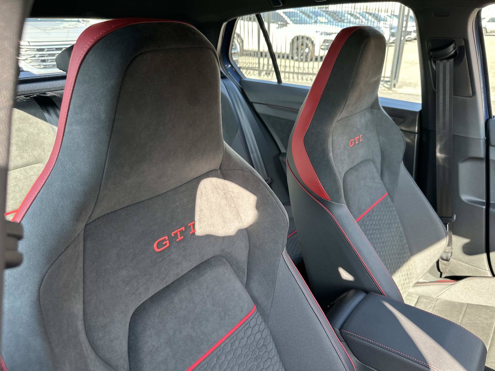 New 2026 Volkswagen GTI SE FWD image 27