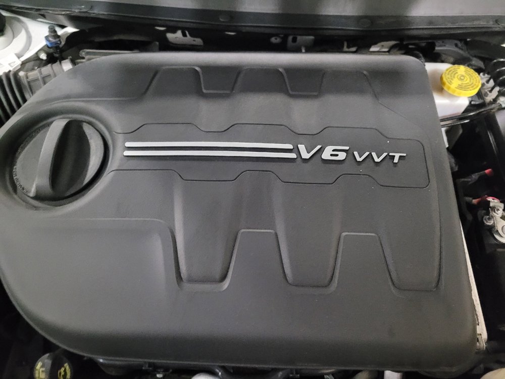 Used 2019 Jeep Cherokee Limited AWD/4WD image 30