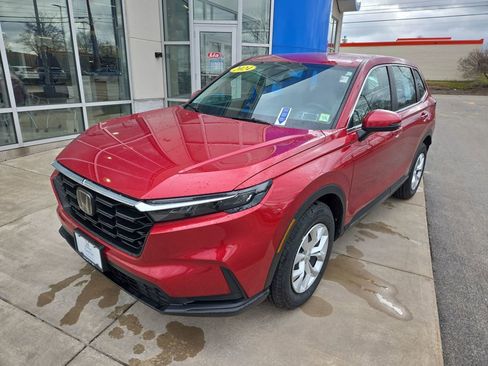 Used 2024 Honda CR-V LX image 7