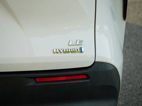 Used 2021 Toyota Sienna LE FWD image 7