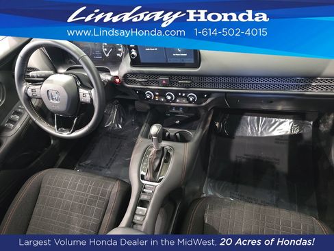 Used 2026 Honda HR-V Sport image 11