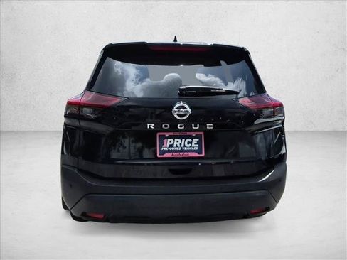 Used 2021 Nissan Rogue S FWD image 7
