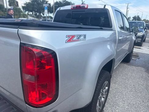 Used 2016 Chevrolet Colorado Z71 AWD/4WD image 2