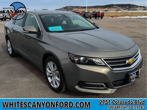 Used 2019 Chevrolet Impala LT w/ LT Convenience Package image 12