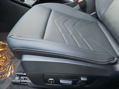 New 2026 BMW X1 xDrive28i w/ Technology Package image 30