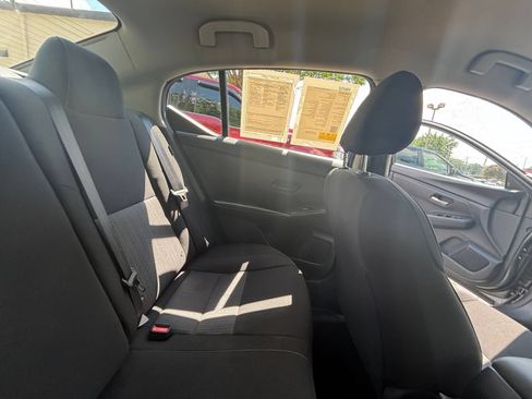 Used 2025 Nissan Sentra SV FWD image 32