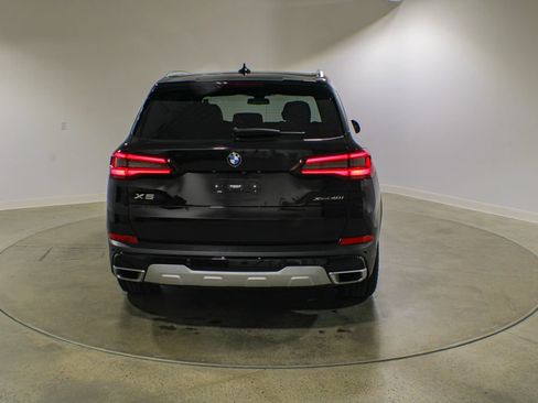 Used 2023 BMW X5 xDrive40i w/ Premium Package AWD/4WD image 4