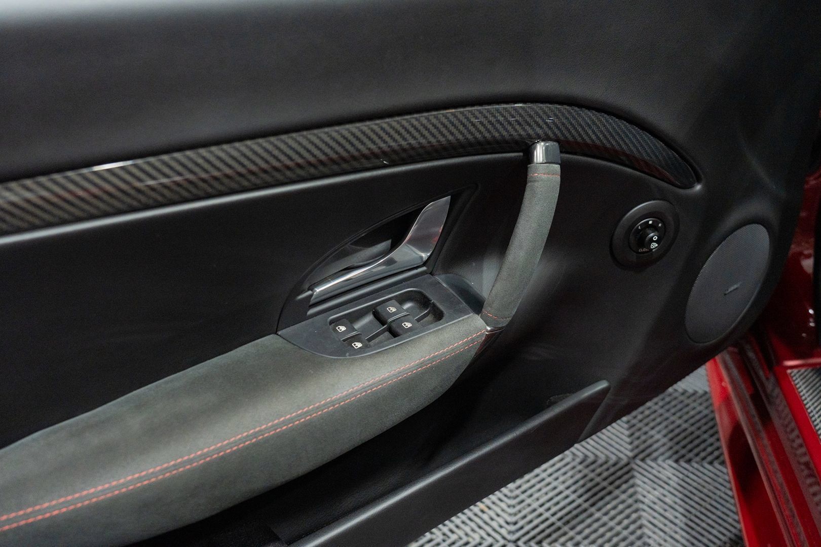 Used 2017 Maserati GranTurismo Sport RWD image 18
