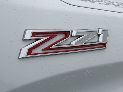 Used 2023 Chevrolet Silverado 1500 LT Trail Boss w/ Protection Package AWD/4WD image 27