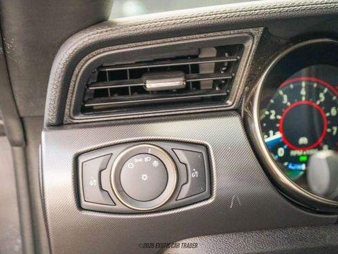 Used 2022 Ford Mustang Shelby GT500 w/ Technology Package image 54