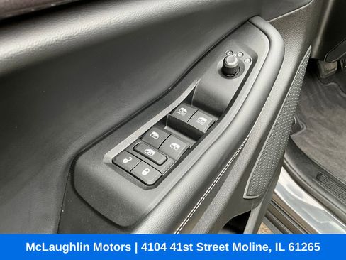 Used 2022 Jeep Grand Cherokee L Laredo image 25