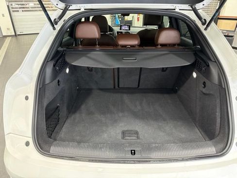 Used 2018 Audi Q3 2.0T Premium FWD image 36